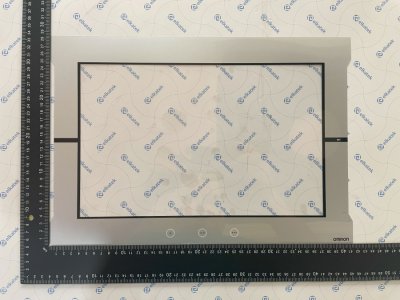 Omron NA5-15W101B-V1 Ön Etiket