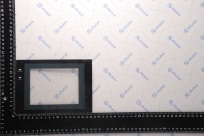 Omron NT31CST141BEV2 Ön Etiket